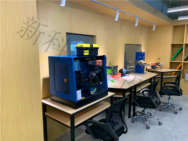 3D<a href='http://www.gzxiangru.cn' target='1' style='font-size:14px; font-weight:bold; color:#0080ff;'>創(chuàng)客實驗室</a>