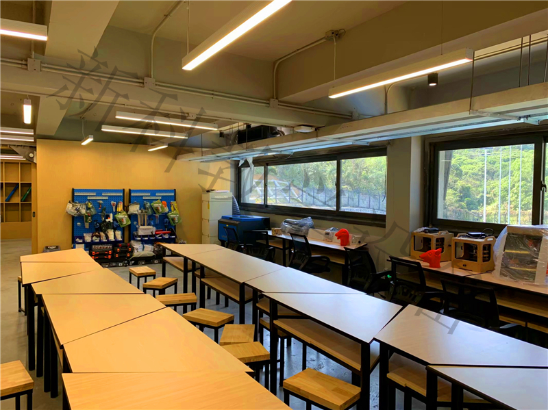 <a href='http://www.gzxiangru.cn' target='1' style='font-size:14px; font-weight:bold; color:#0080ff;'>創(chuàng)客實驗室</a>